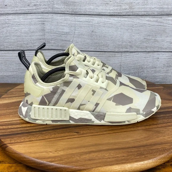 Adidas NMD R1 Fractal Camo Sand Men’s Shoes EF4262 Sneaker Size 10.5